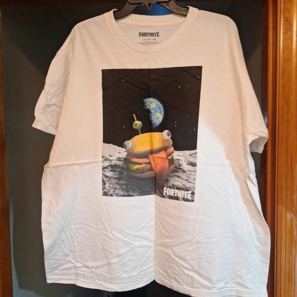 Fortnite Other - Fortnite Men’s White Short Sleeve Graphic Tee - Burger Planet